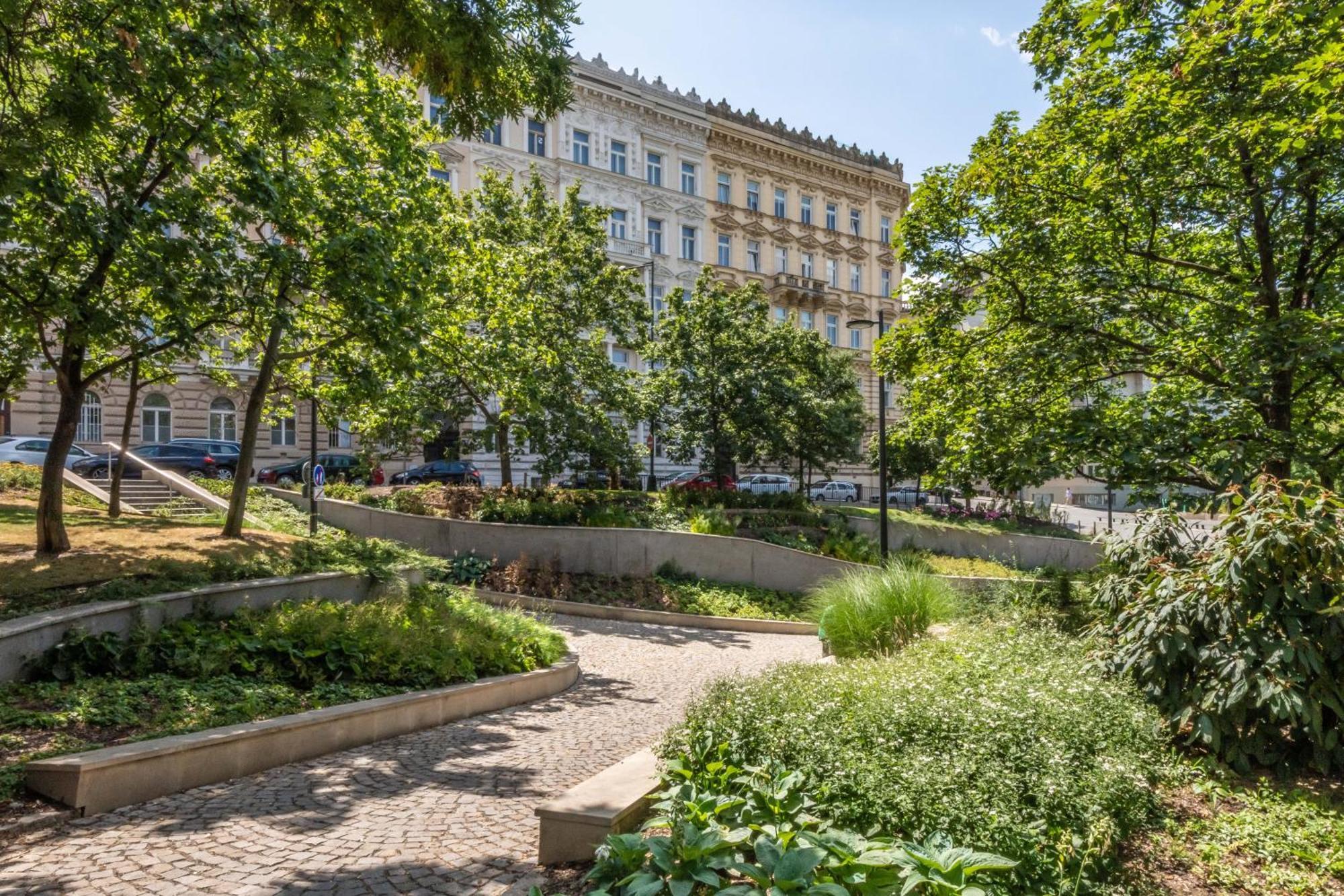 Centrally Located 3Bd Home Near National Museum Prága Kültér fotó